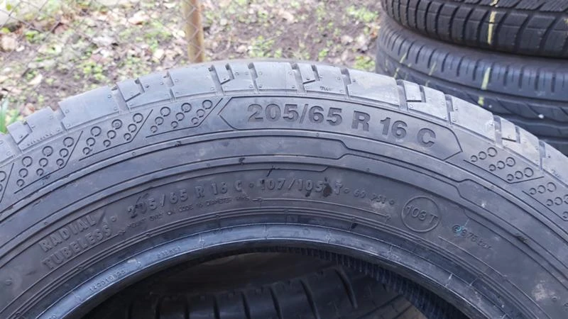 Гуми Летни 205/65R16, снимка 8 - Гуми и джанти - 27288610