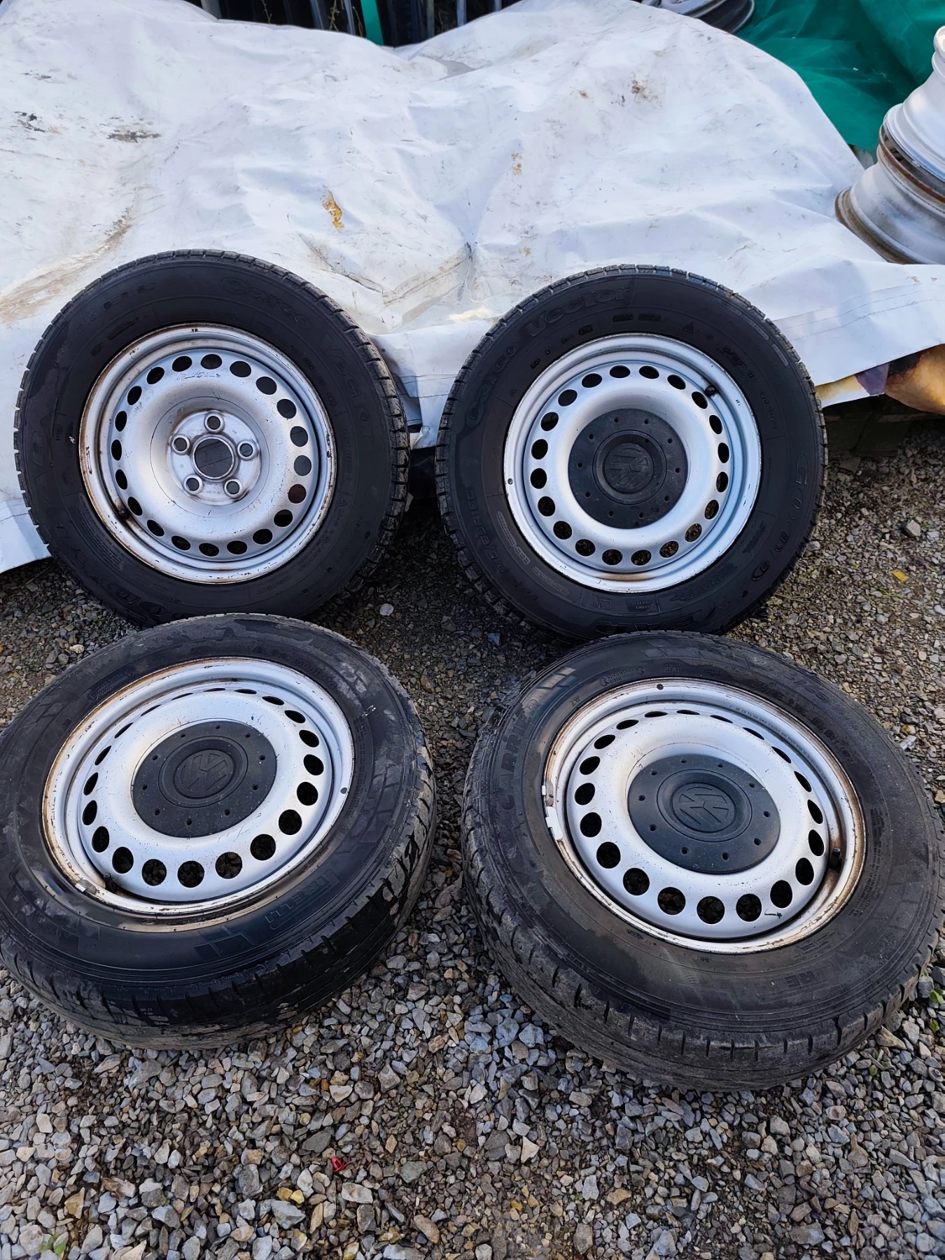    215/65R16 | Mobile.bg   2