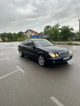 Mercedes-Benz E 220, снимка 2