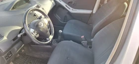 Toyota Yaris 1.3VVTi, снимка 14