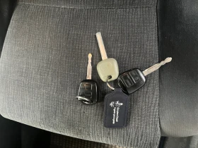 Обява за продажба на Toyota Corolla 2, 0 D4D ~4 300 лв. - изображение 10