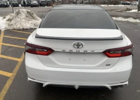 Toyota Camry КАМЕРА * * ПОДГРЕВИ * * КРУИЗ КОНТРОЛ * * ЕЛ САЛОН - 17899 € / 35007.40 лв. - 64856023 5