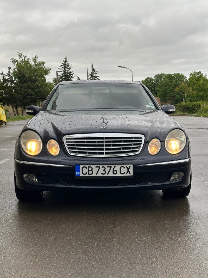 Mercedes-Benz E 220, снимка 6 - Автомобили и джипове - 47119041