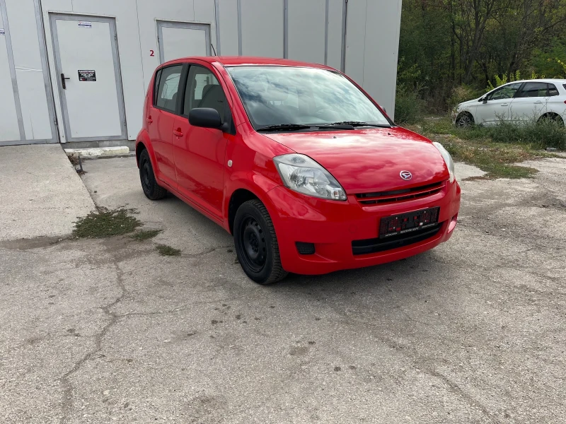 Daihatsu Sirion, снимка 1 - Автомобили и джипове - 48159900