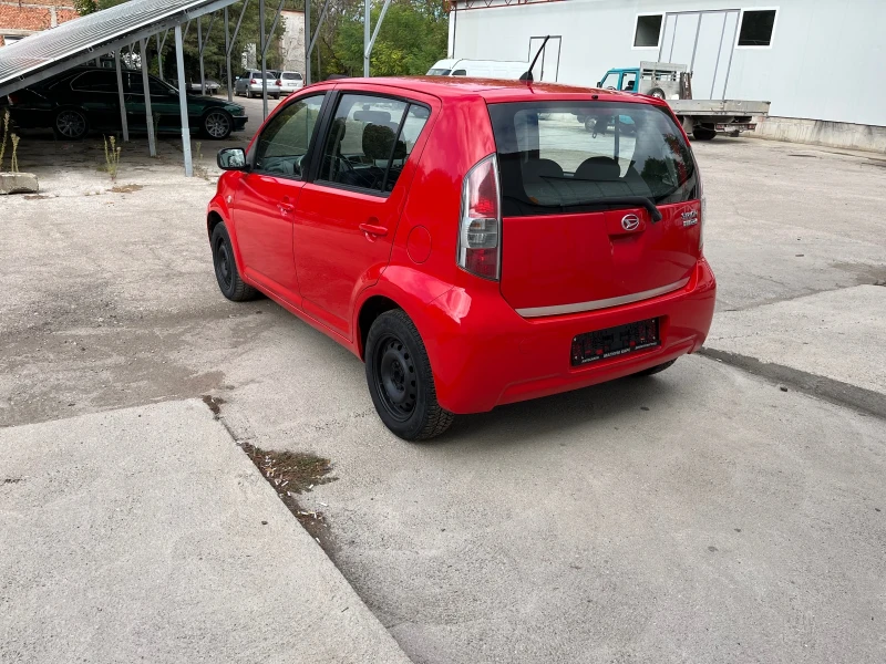 Daihatsu Sirion, снимка 4 - Автомобили и джипове - 48159900