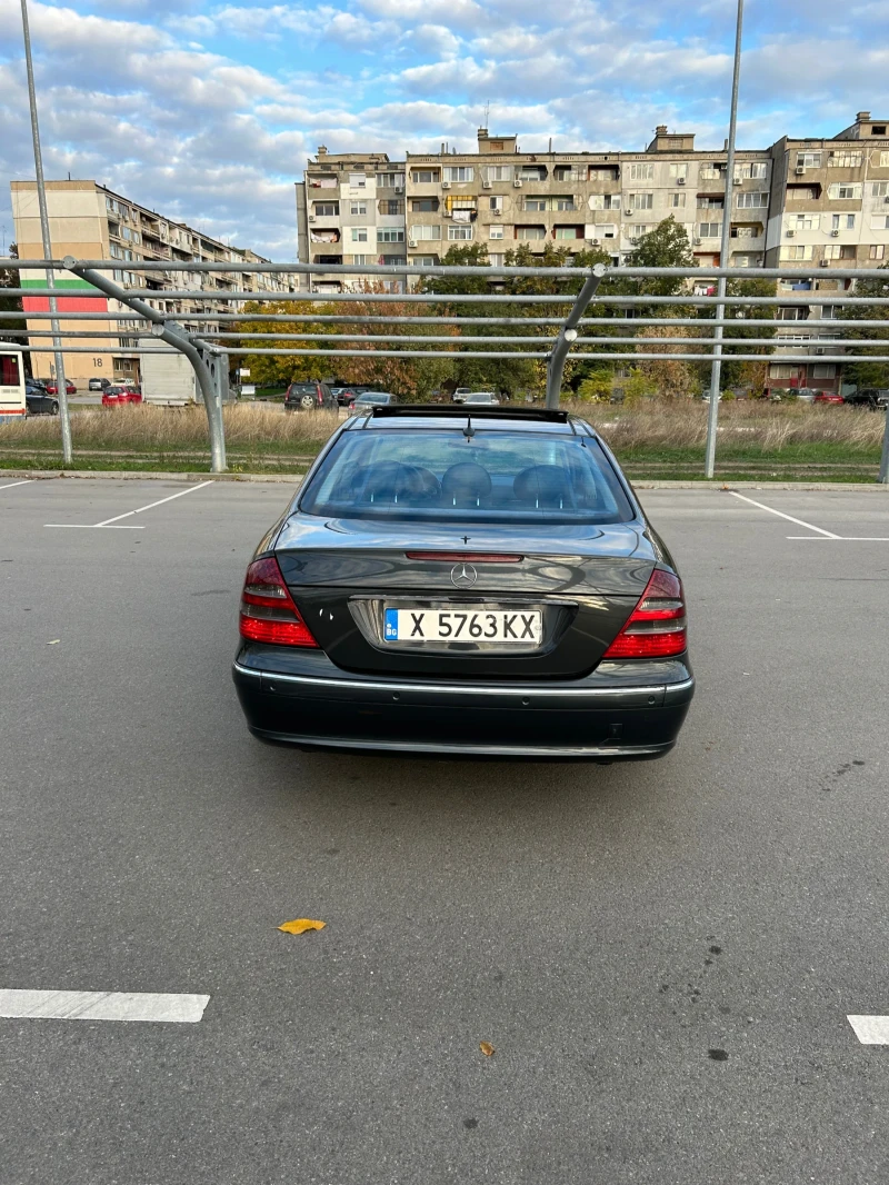 Mercedes-Benz E 320, снимка 7 - Автомобили и джипове - 47778616