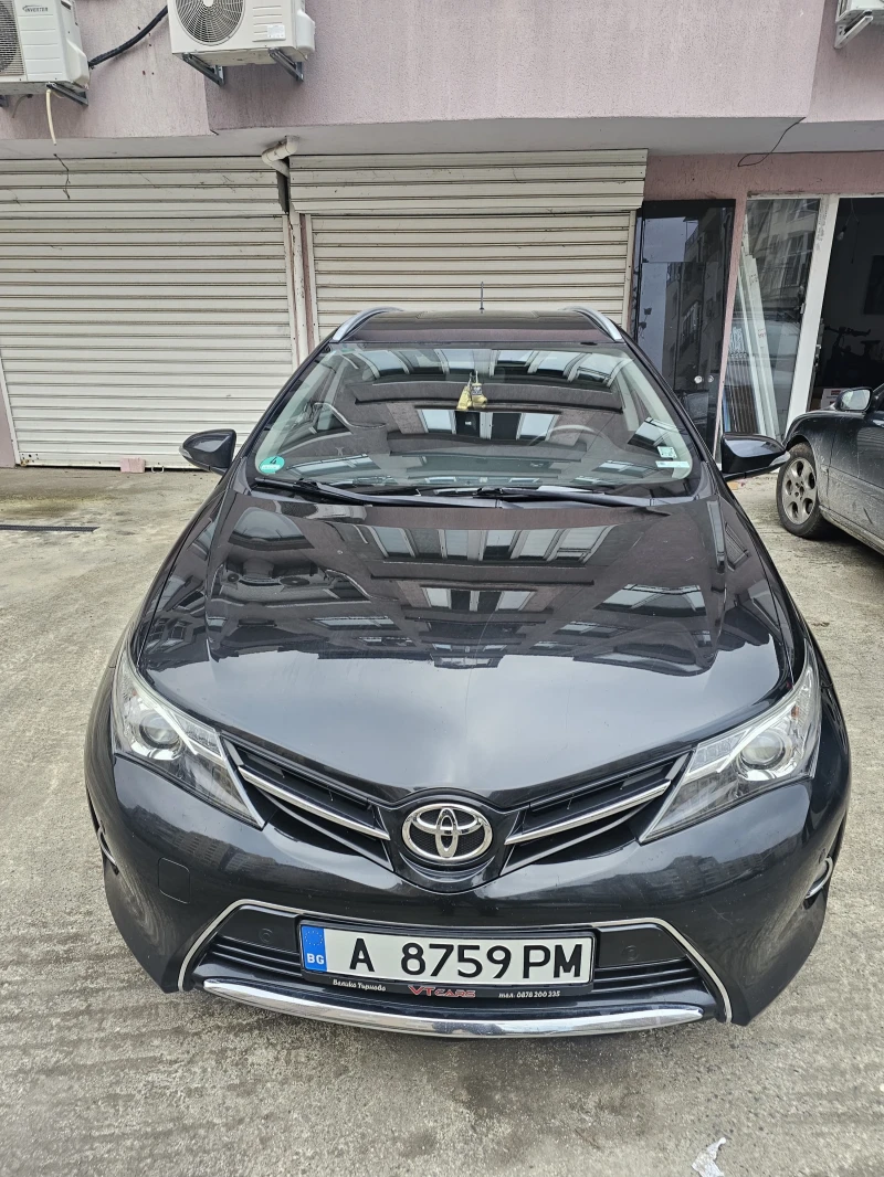 Toyota Auris, снимка 4 - Автомобили и джипове - 48335818