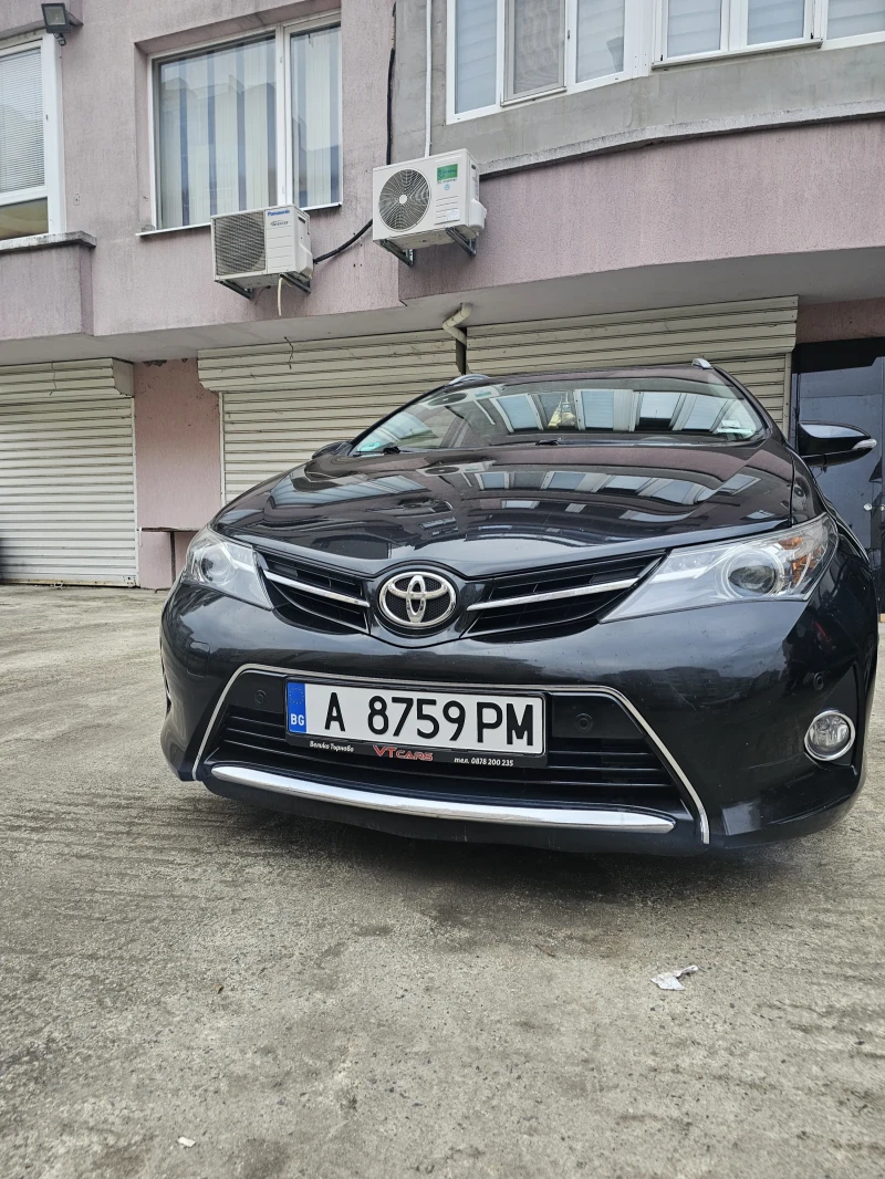 Toyota Auris, снимка 3 - Автомобили и джипове - 49574322