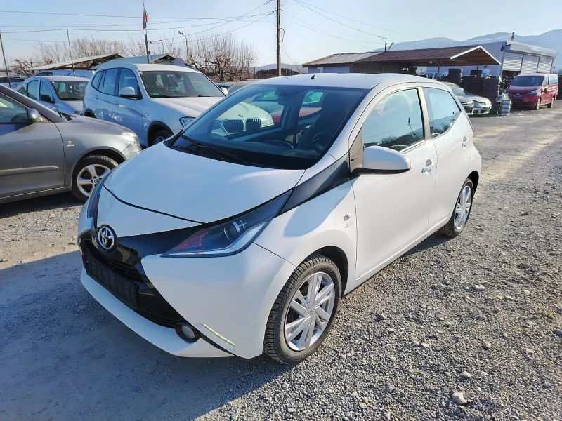 Toyota Aygo 1.0 БЕНЗИН, снимка 1 - Автомобили и джипове - 49174521