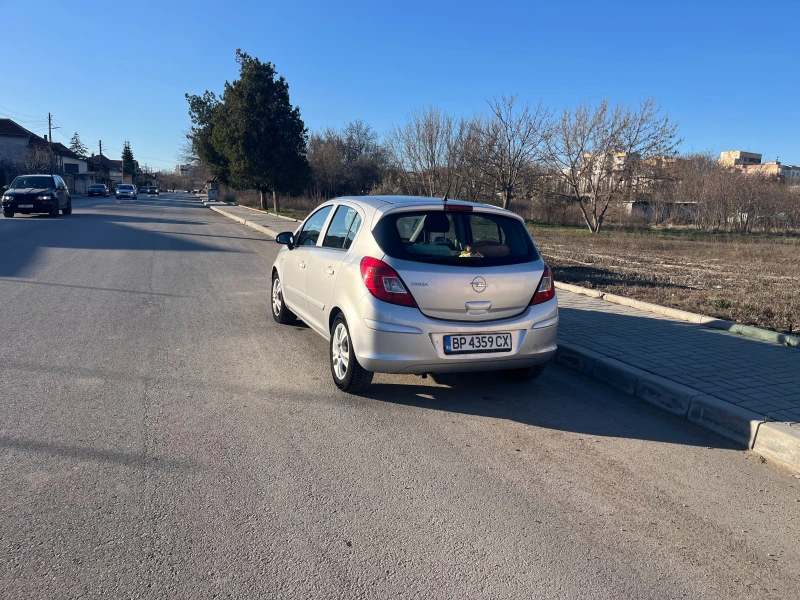 Opel Corsa, снимка 5 - Автомобили и джипове - 49576187