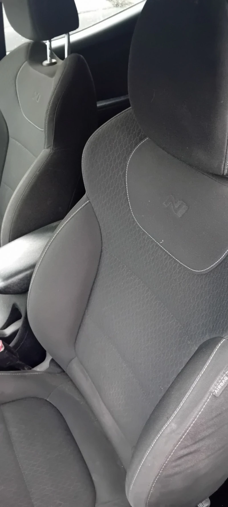 Hyundai Veloster , снимка 7 - Автомобили и джипове - 51421626