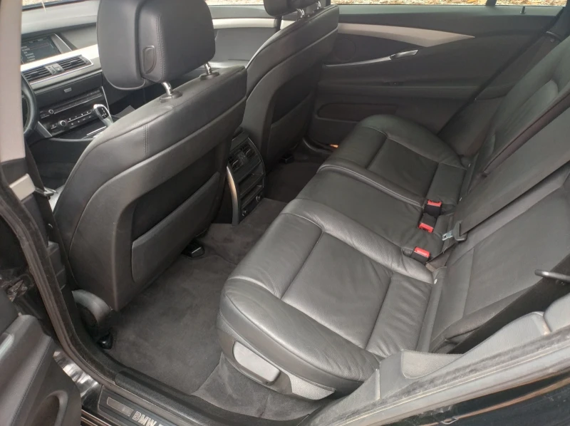 BMW 5 Gran Turismo 3.0 D GT, снимка 12 - Автомобили и джипове - 52146888