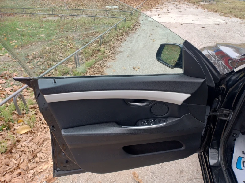 BMW 5 Gran Turismo 3.0 D GT, снимка 11 - Автомобили и джипове - 52146888