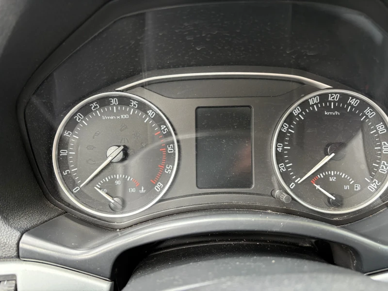 Skoda Octavia 1.9 TDi, снимка 13 - Автомобили и джипове - 52156991