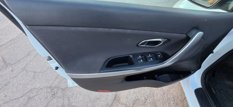 Kia Ceed 1.4i 100k.c EURO 5B UNIKAT ITALIA , снимка 10 - Автомобили и джипове - 52428743