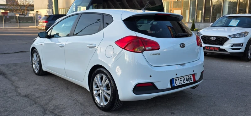Kia Ceed 1.4i 100k.c EURO 5B UNIKAT ITALIA , снимка 6 - Автомобили и джипове - 52428743
