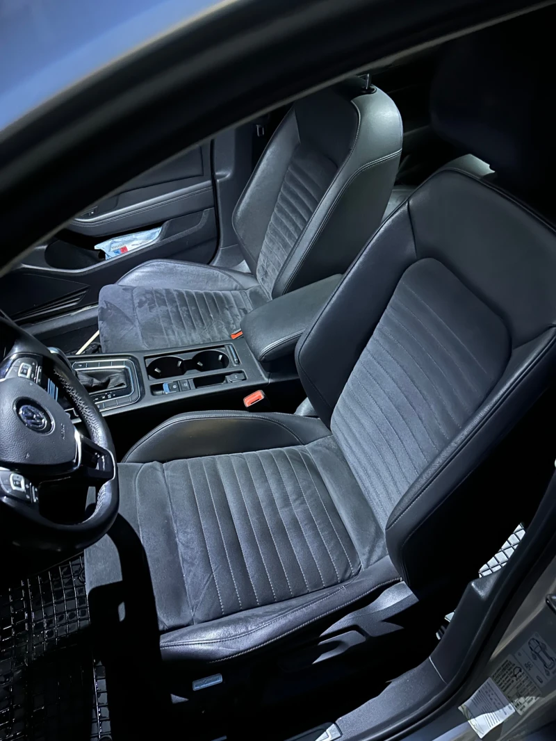 VW Passat 2.0 TDI 150hp , 05.2019 , Highline , Led , Digital, снимка 12 - Автомобили и джипове - 53032909