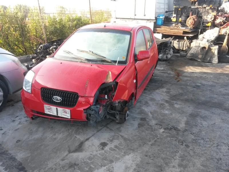 Kia Picanto, снимка 8 - Автомобили и джипове - 45613862