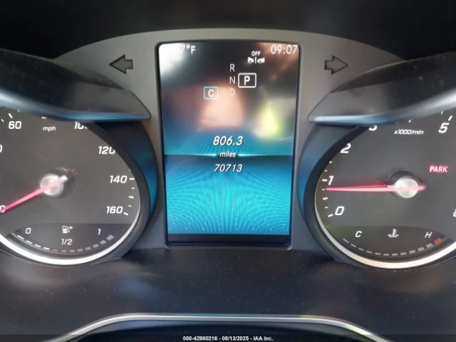 Mercedes-Benz C 300  - изображение 10