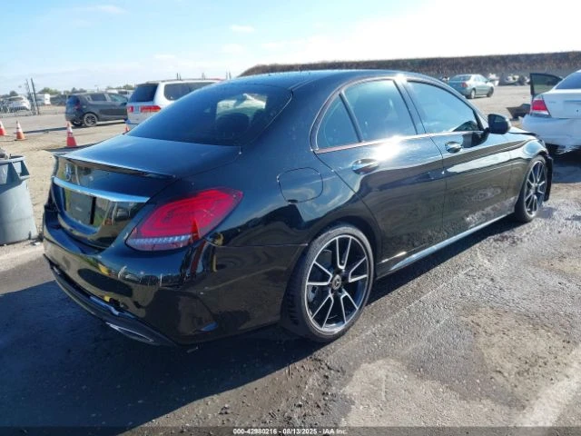 Mercedes-Benz C 300  - изображение 6