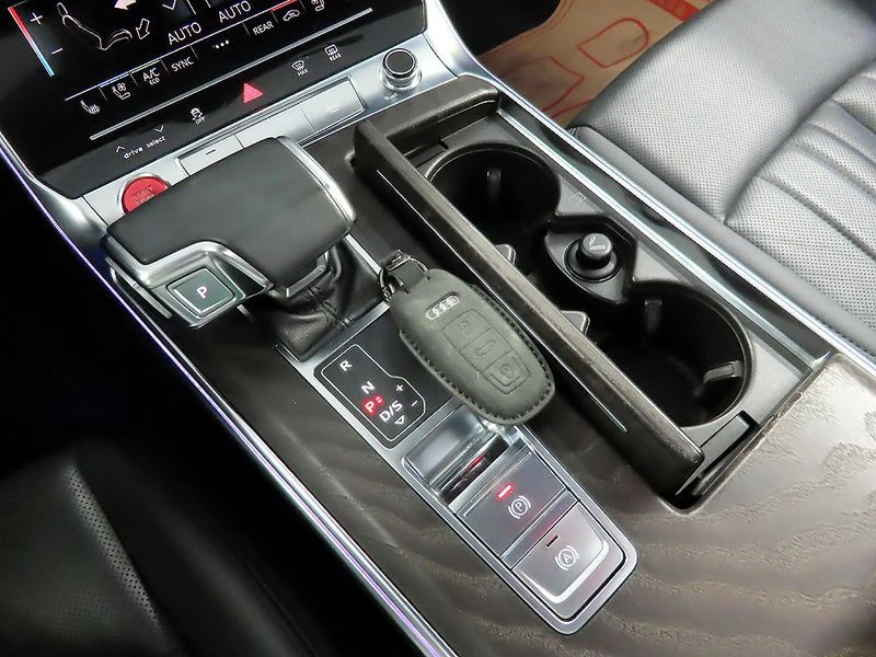 Audi A6 * 45TFSI* QUATTRO* PREMIUM* Без* Инциденти* Ценадо, снимка 9 - Автомобили и джипове - 55576855