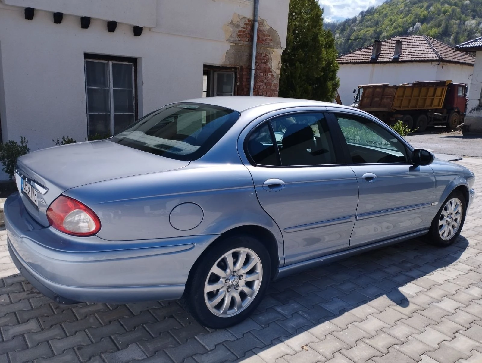 Jaguar X-type  - изображение 5