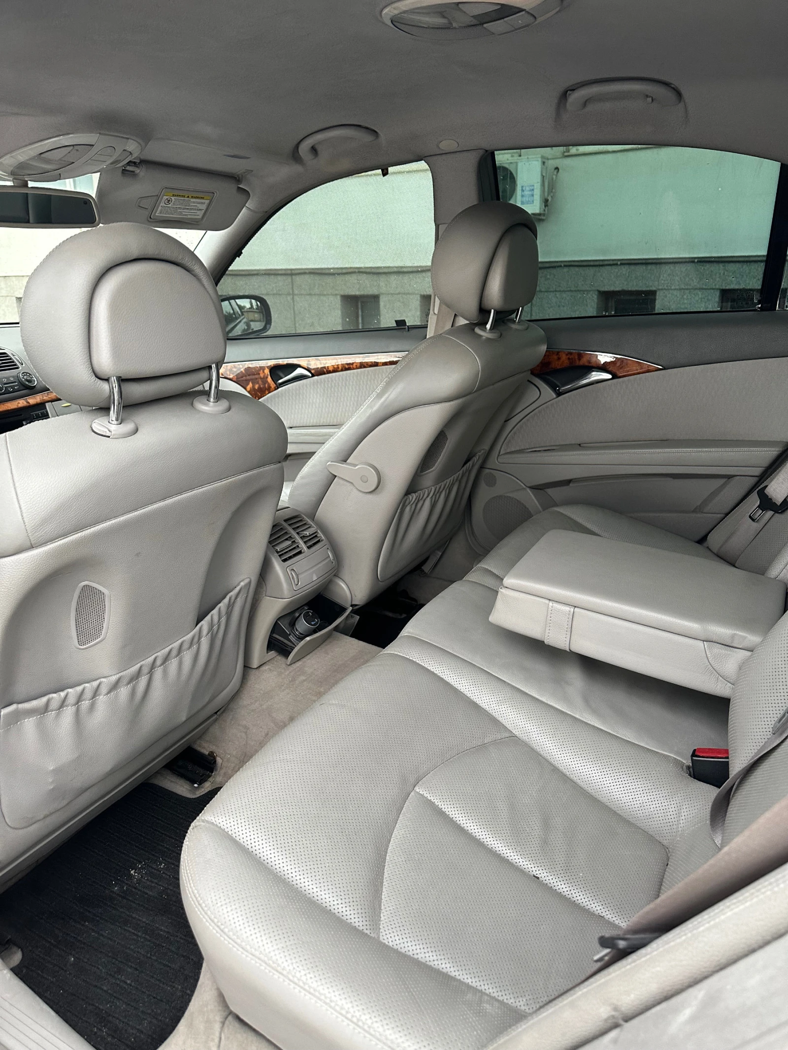Mercedes-Benz E 220  - изображение 8