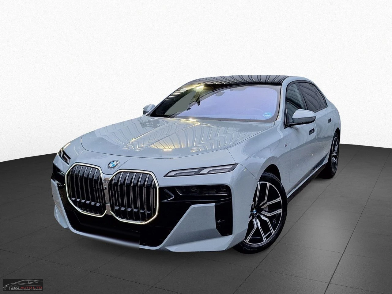 BMW 740 XDRIVE/286HP/M-SPORT/PANO/B&K/SKY/576b - [1] 