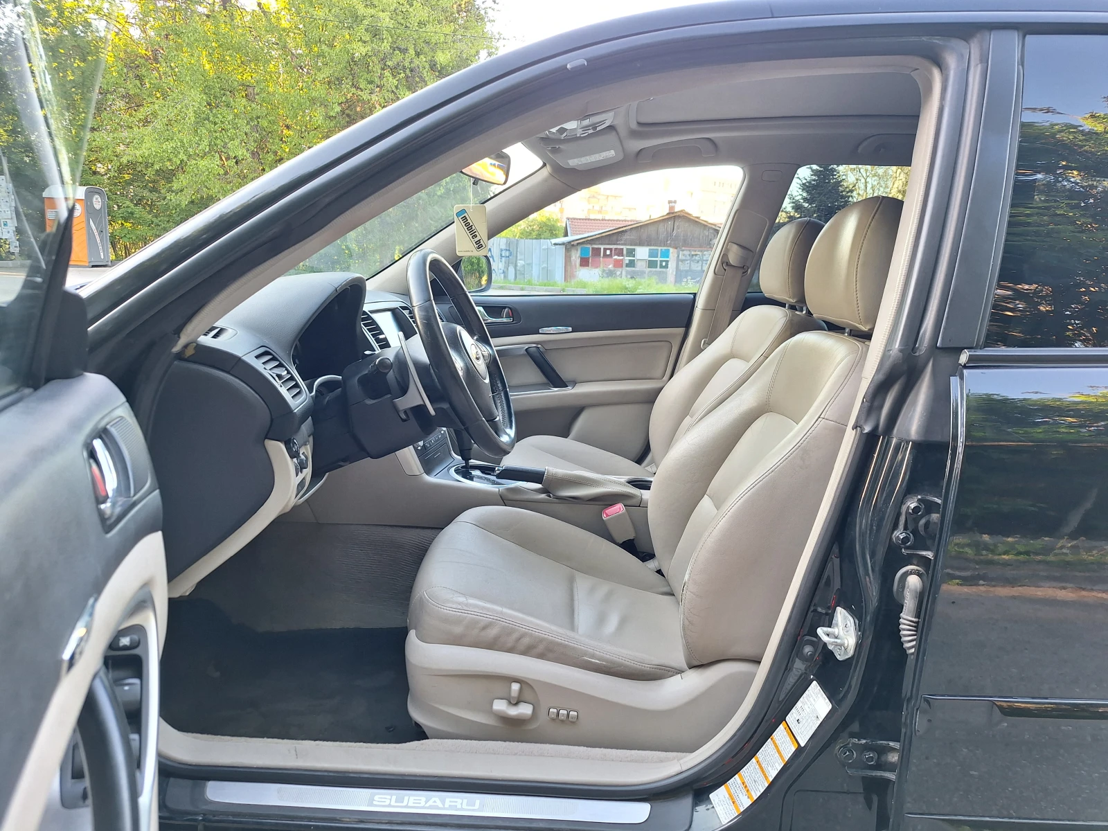 Subaru Outback H6 3.0 245к.с. От Швейцария - изображение 9
