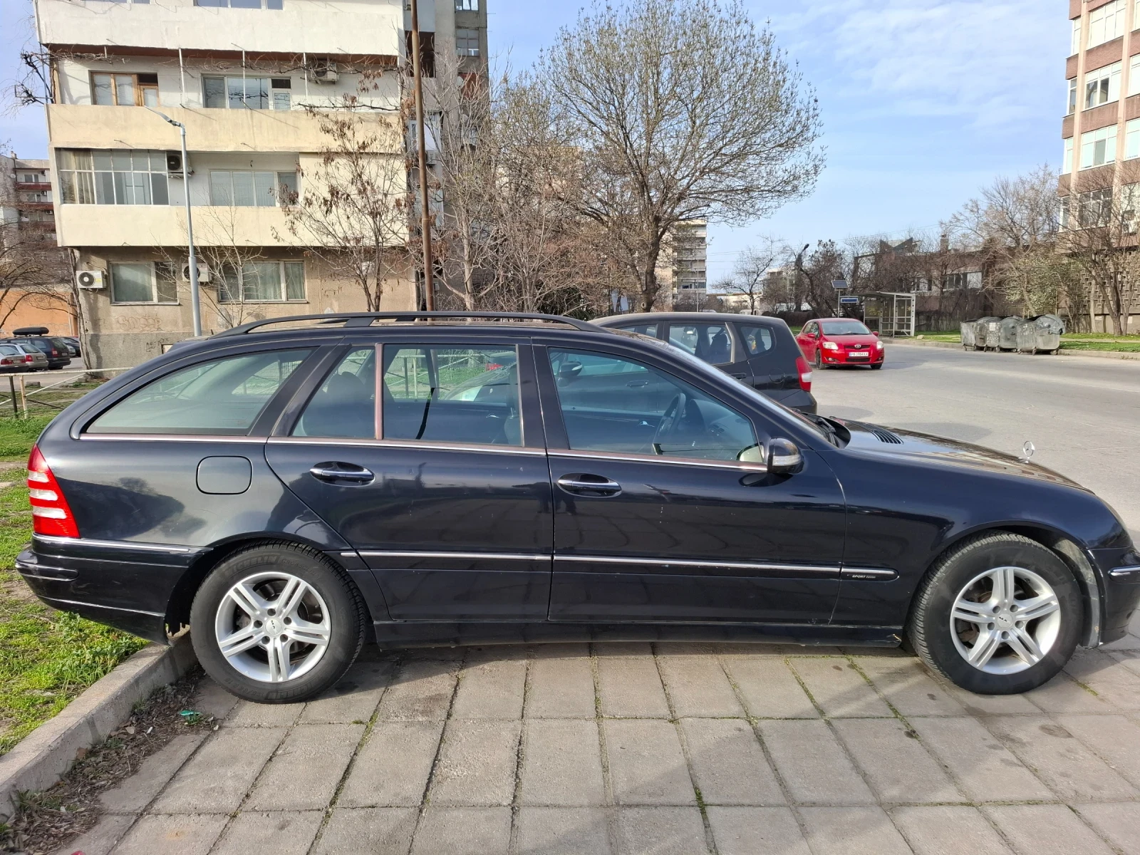 Mercedes-Benz C 220  - изображение 10
