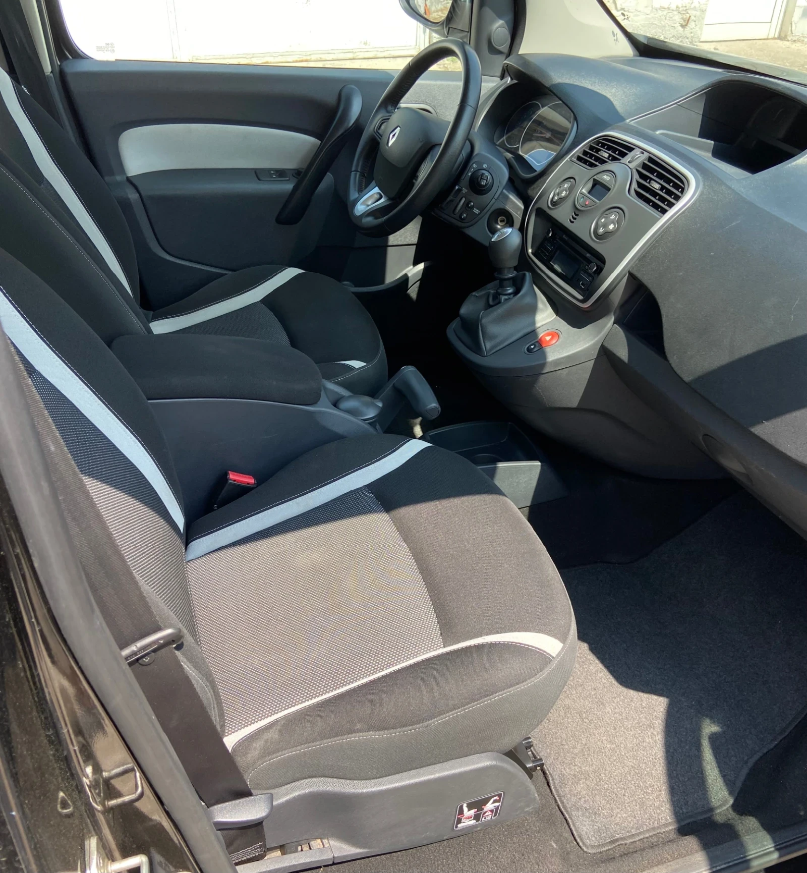 Renault Kangoo  - изображение 6
