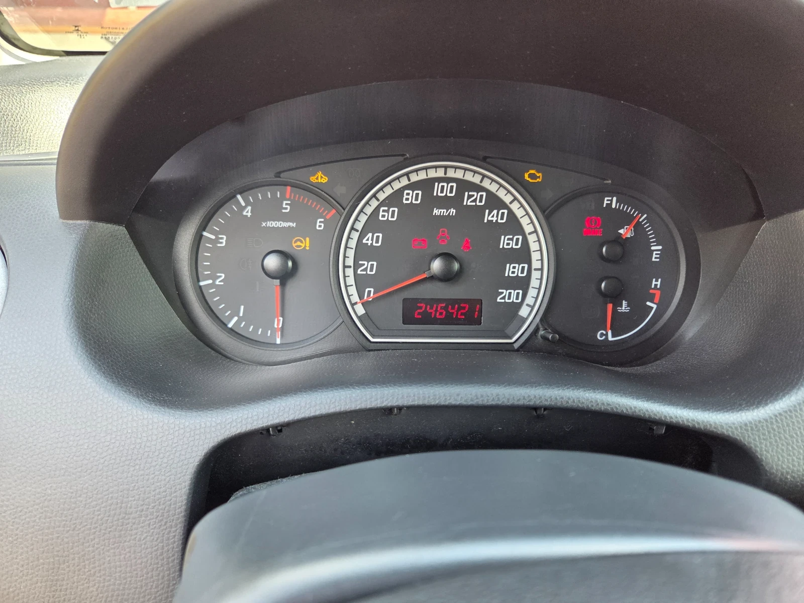 Suzuki Swift  - изображение 2
