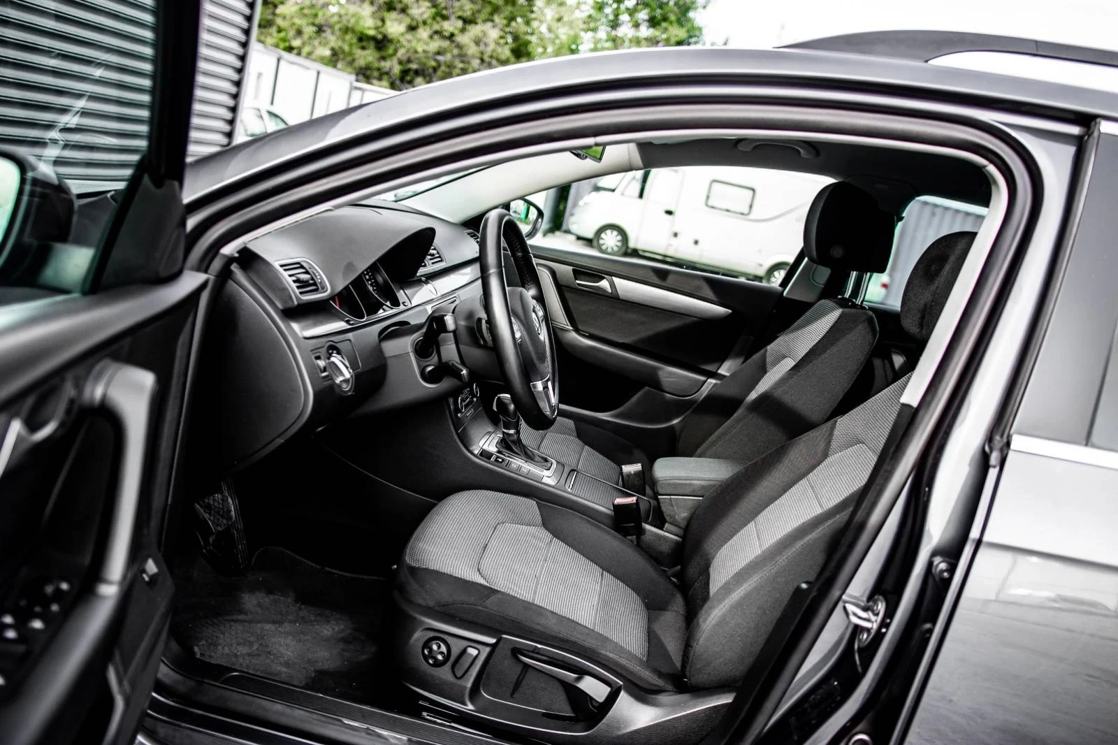 VW Passat 2.0 TDI HIGHLINE - изображение 10
