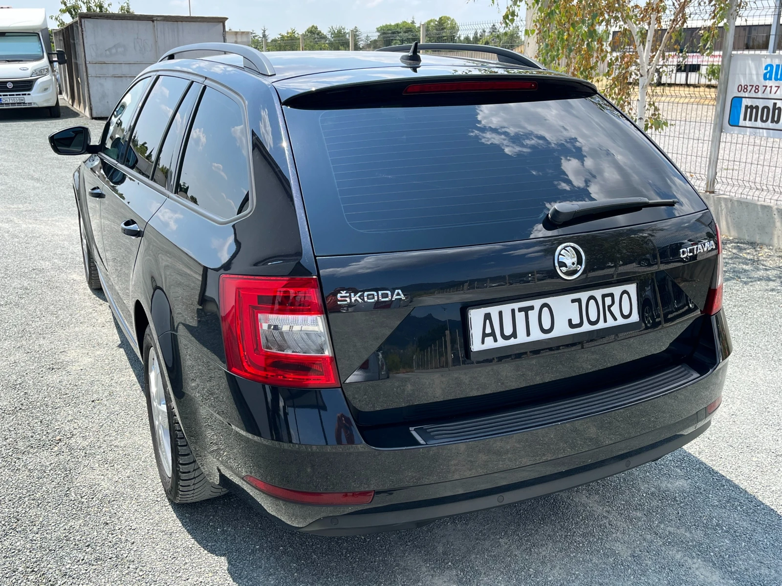 Skoda Octavia 1.4TSI-150k.c.-6ск. - изображение 3