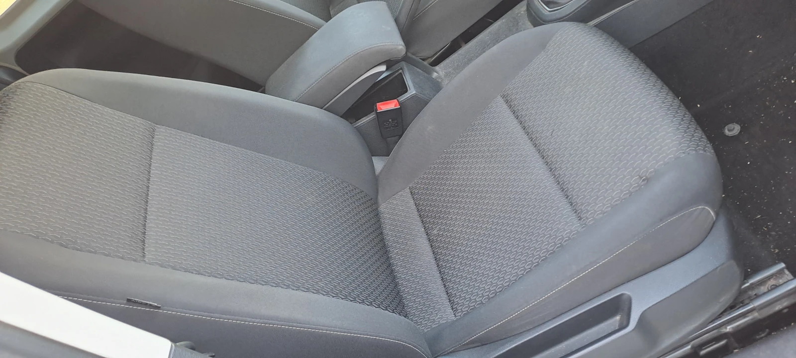 VW Caddy 1.4TGi 6 | Mobile.bg   11