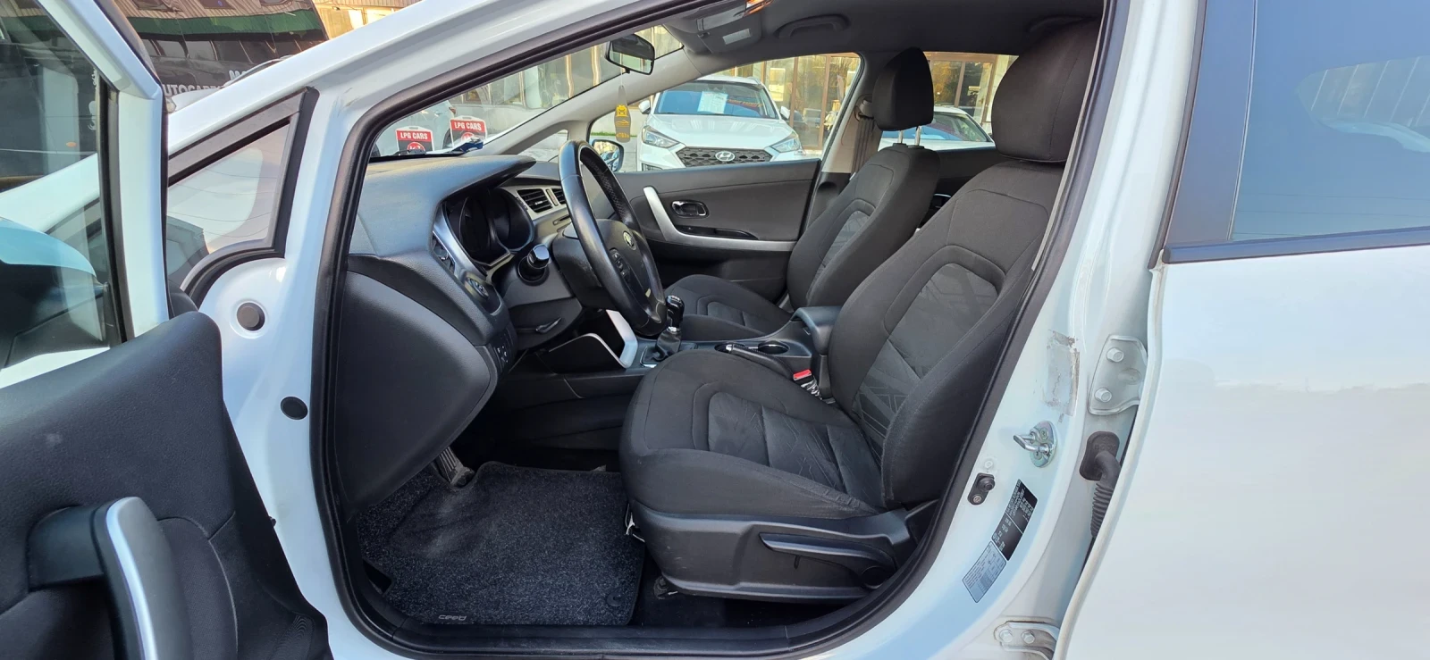 Kia Ceed 1.4i 100k.c EURO 5B UNIKAT ITALIA  | Mobile.bg   8