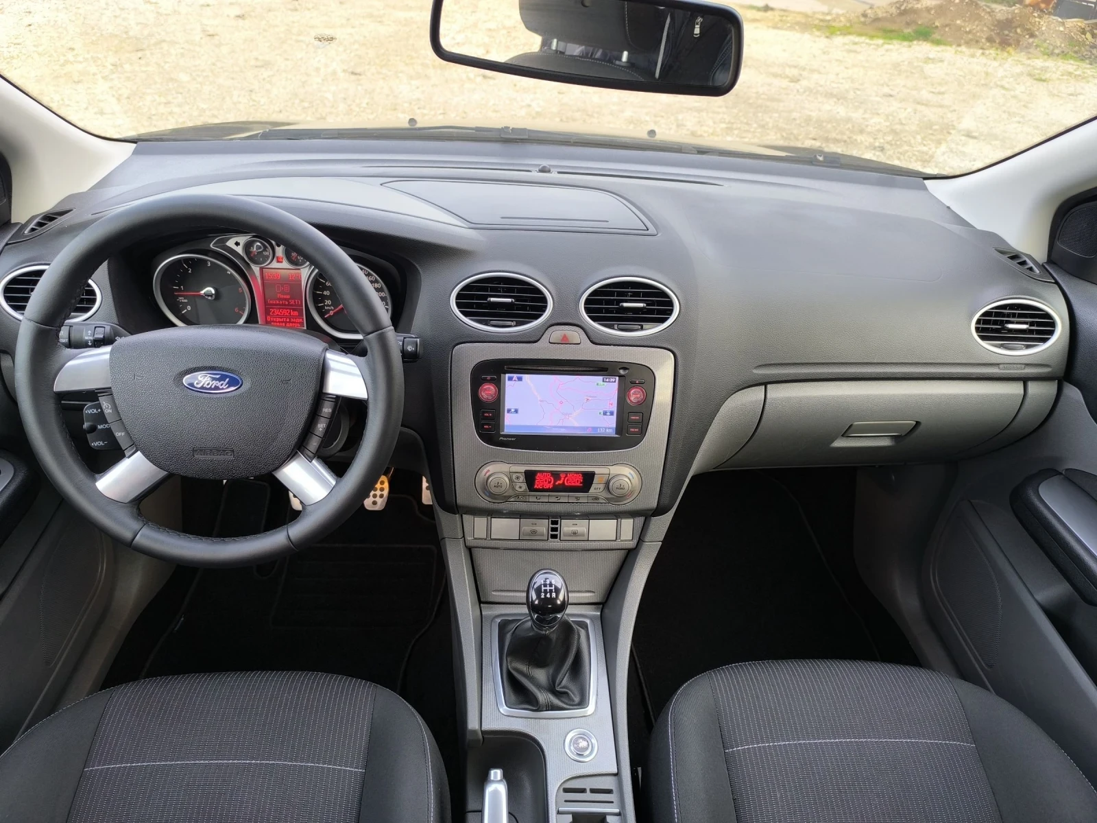 Ford Focus 1.6TDCI TITANIUM | Mobile.bg � ����������� 11