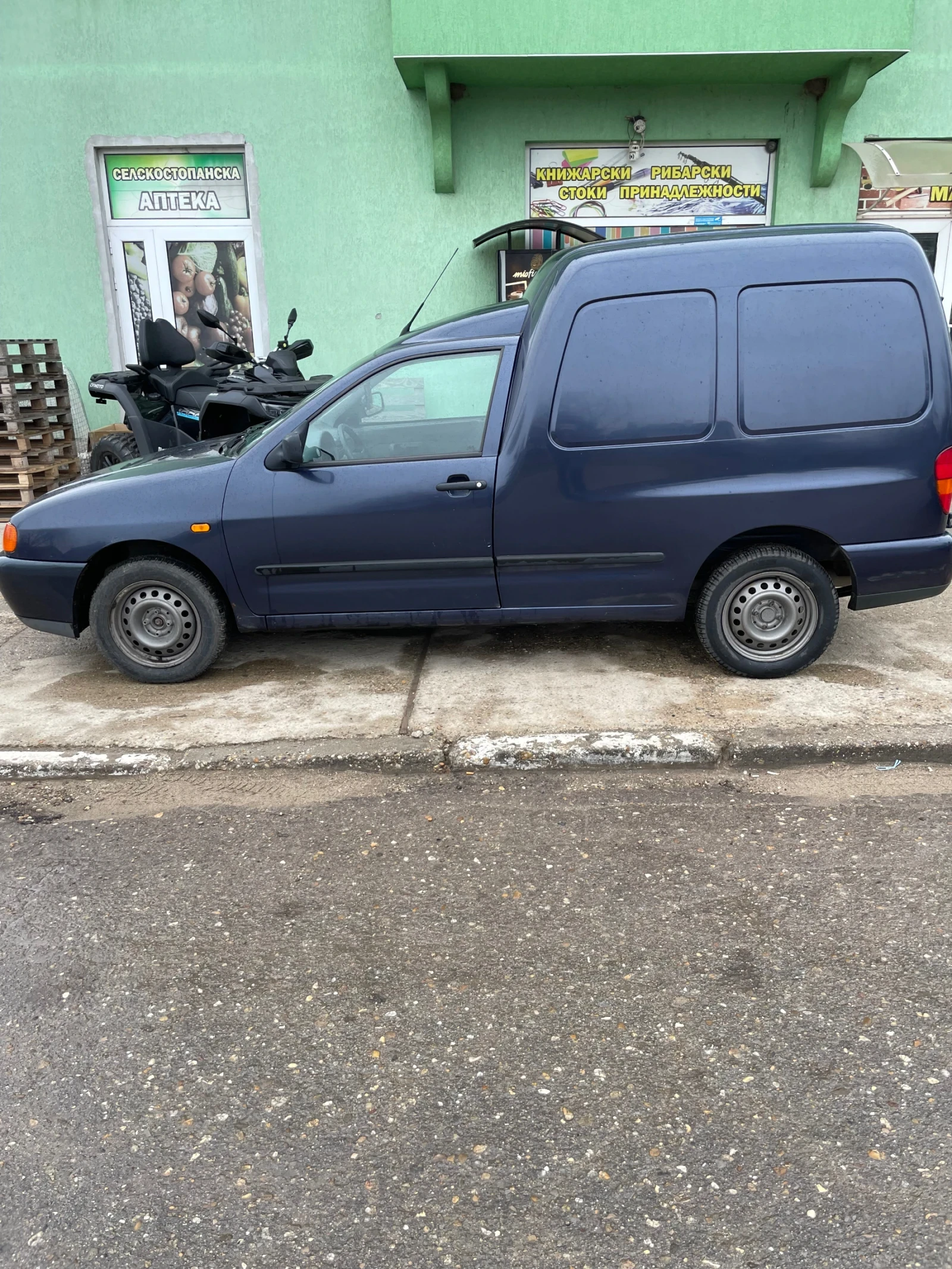 VW Caddy, снимка 6 - Автомобили и джипове - 53938886