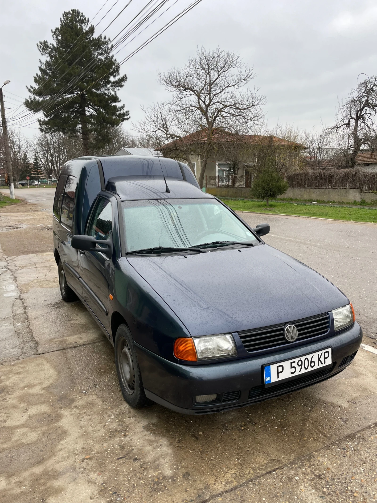 VW Caddy, снимка 3 - Автомобили и джипове - 53938886