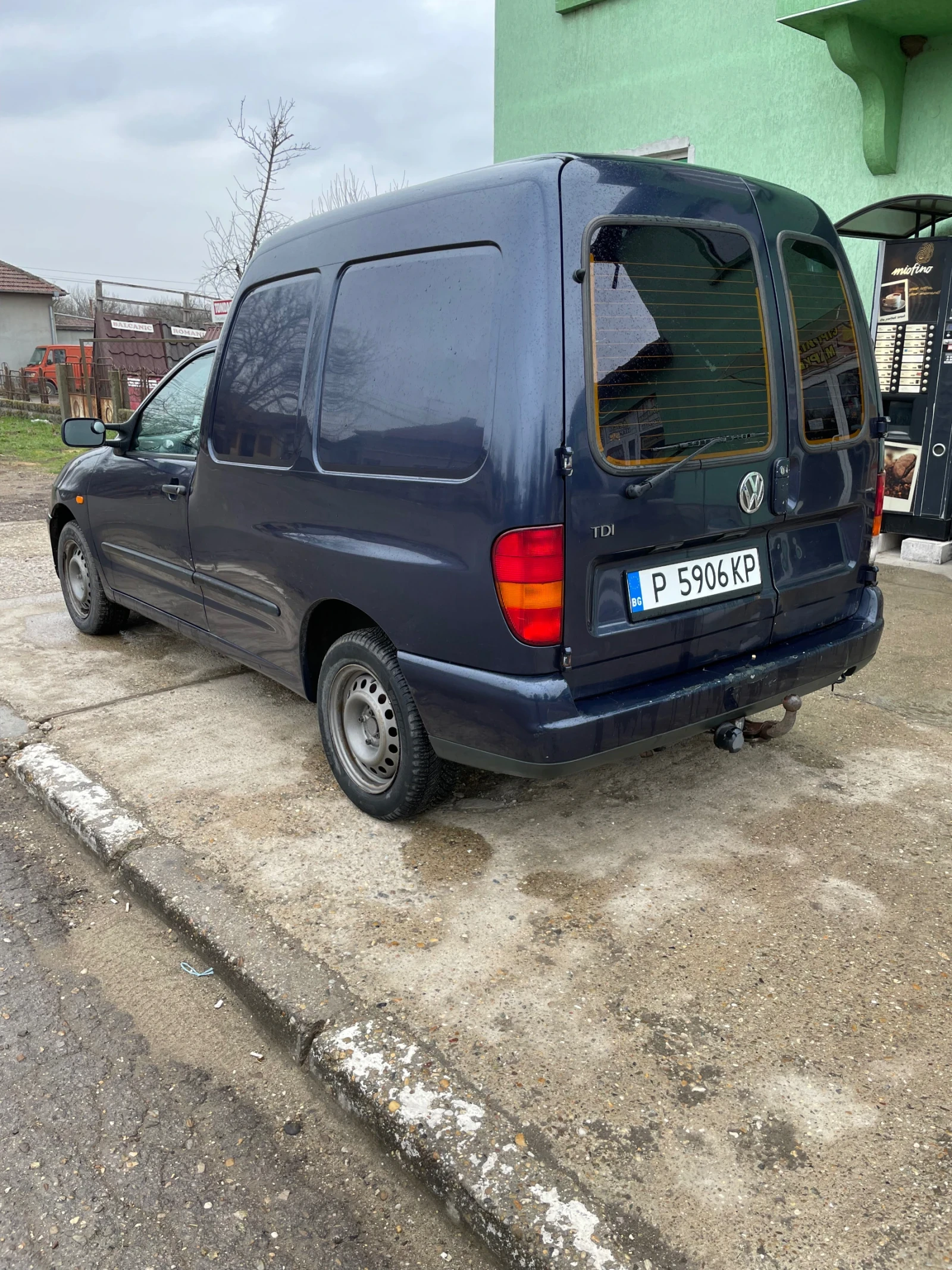 VW Caddy, снимка 7 - Автомобили и джипове - 53938886