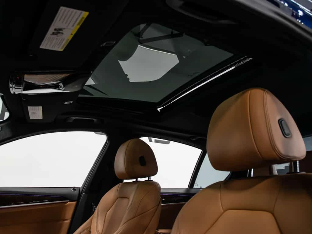 BMW 530 * 530i xDrive PREMIUM ESSENTIAL DRIVER ASSISTANCE  | Mobile.bg � ����������� 13