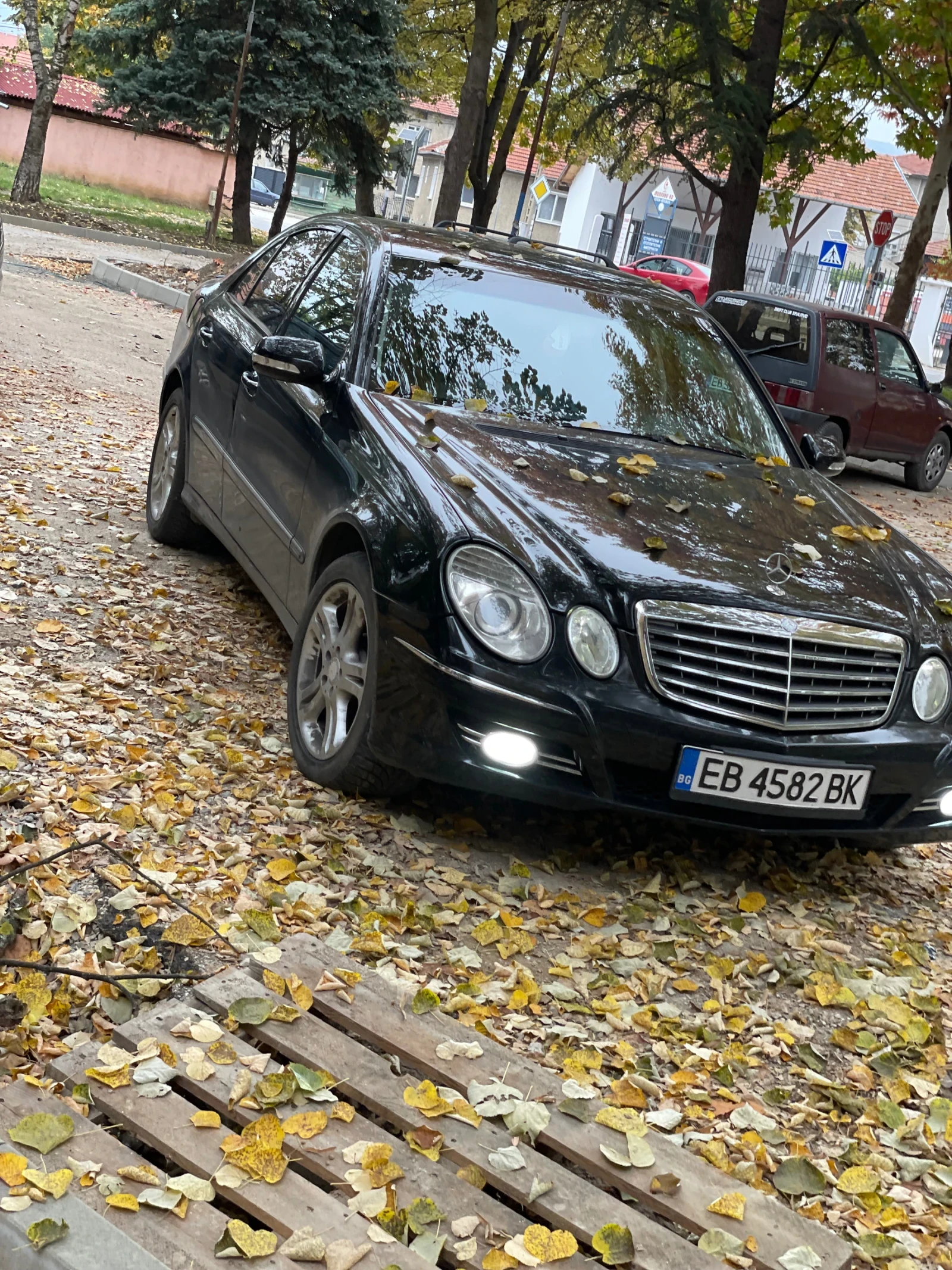 Mercedes-Benz E 280, снимка 2 - Автомобили и джипове - 54245749