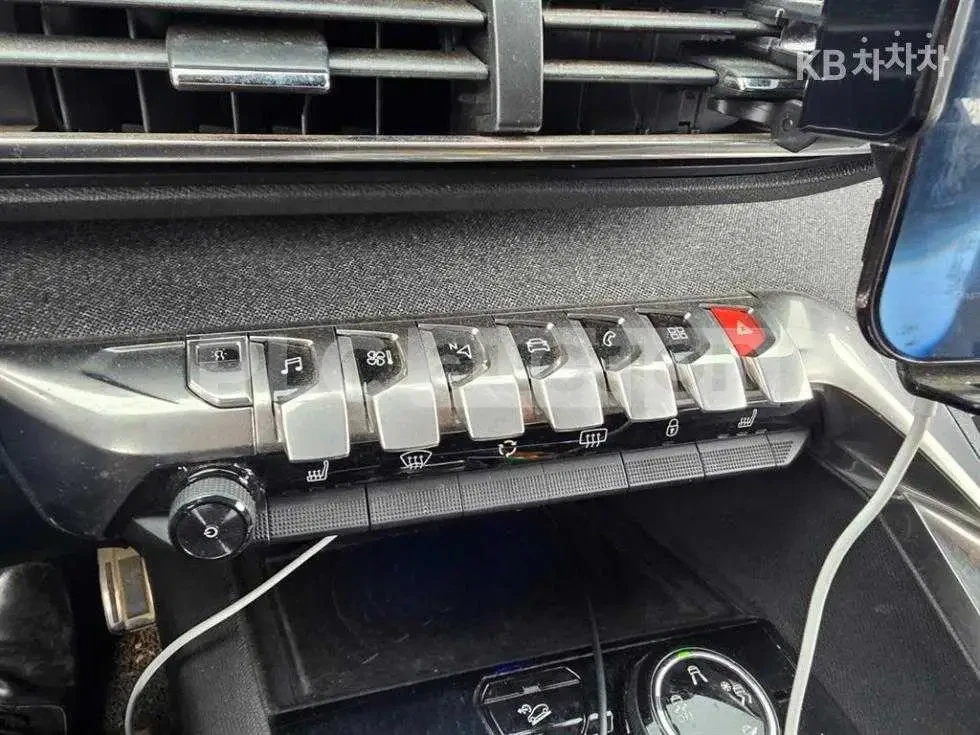 Peugeot 3008 ��������� i-Cockpit * ������� * ����� * ������� | Mobile.bg � ����������� 10