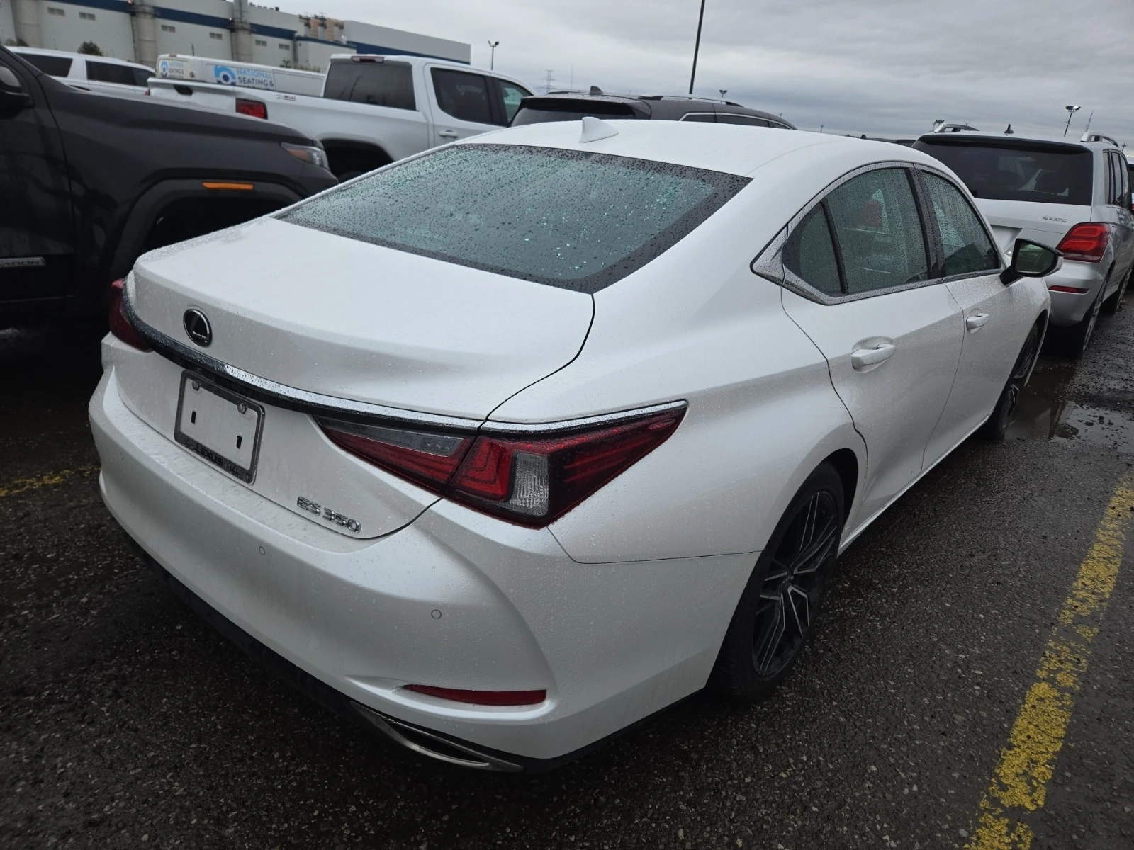 Lexus ES 350 PREMIUM * * CARFAX * * АВТО КРЕДИТ * * , снимка 4 - Автомобили и джипове - 54488177
