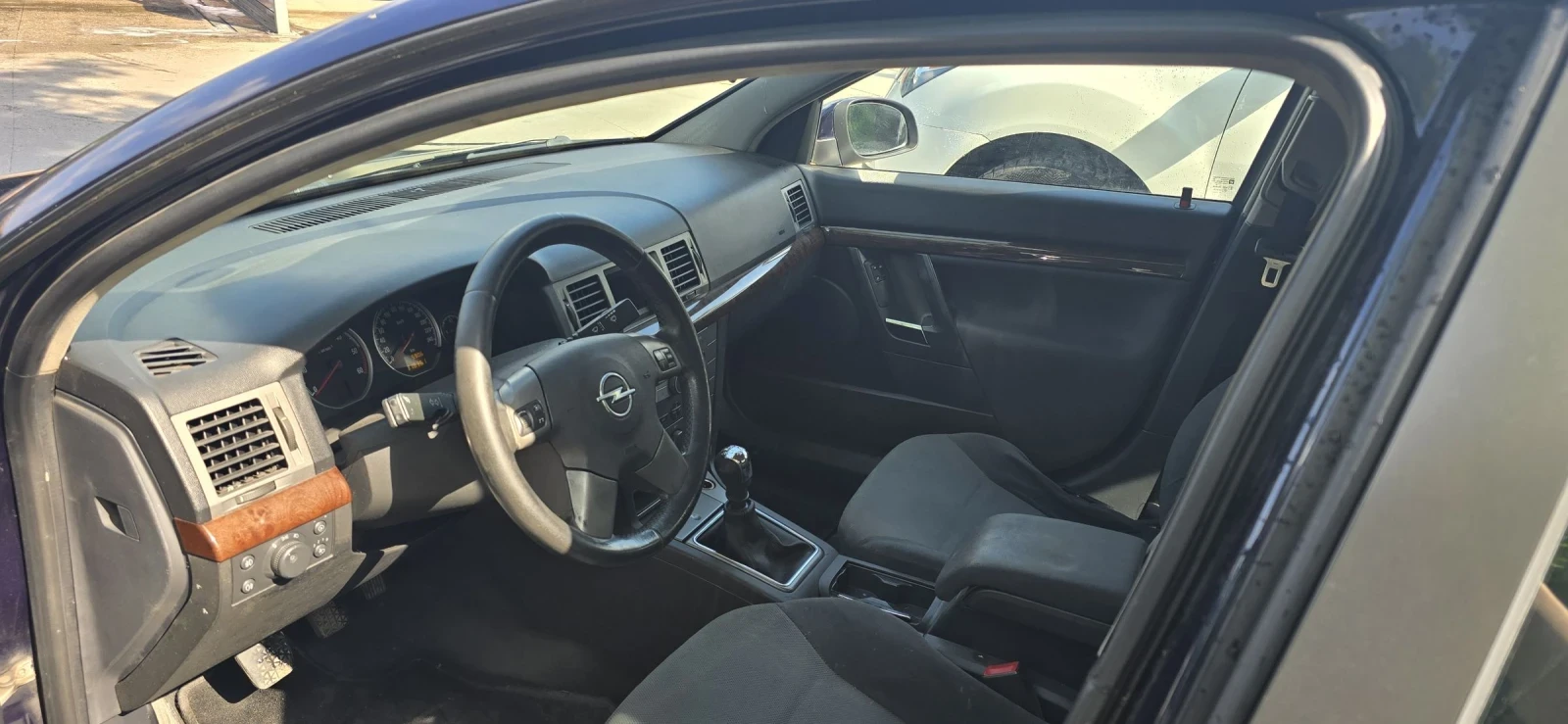 Opel Vectra 1.9, снимка 7 - Автомобили и джипове - 54510756