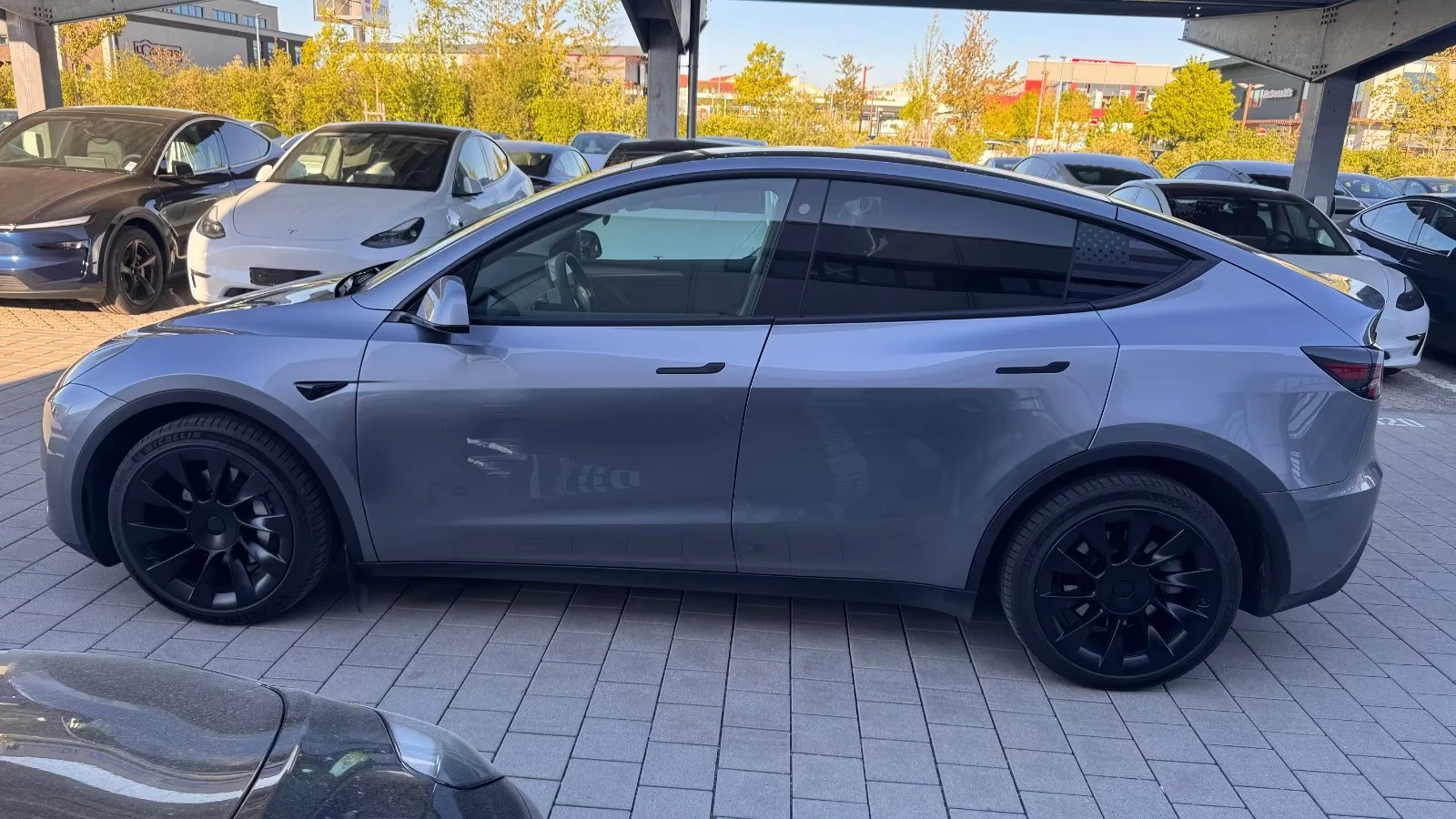 Tesla Model Y Long Range AWD Ryzen, снимка 3 - Автомобили и джипове - 54605453