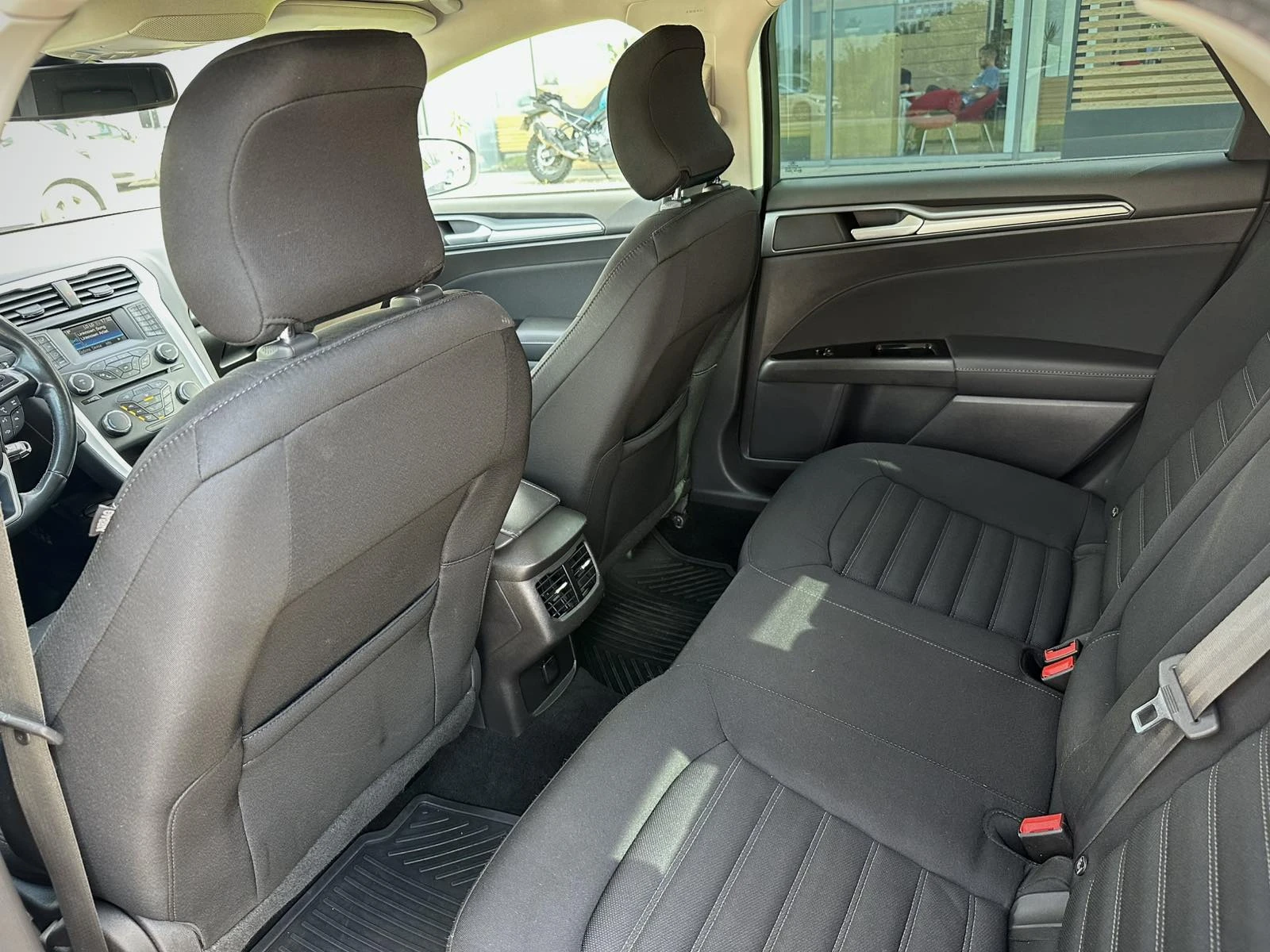 Ford Mondeo 1.5 EcoBoost | Mobile.bg � ����������� 12