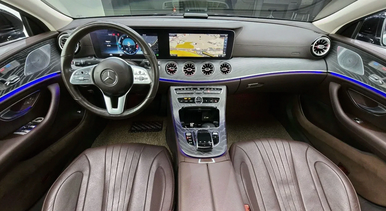 Mercedes-Benz CLS 400 D/AMG/360CAM/ОБДУХВАНЕ/HUD/ПАНОРАМА/, снимка 5 - Автомобили и джипове - 55544011