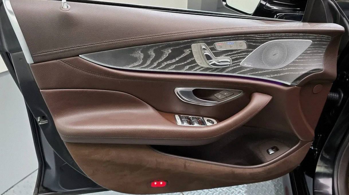 Mercedes-Benz CLS 400 D/AMG/360CAM/ОБДУХВАНЕ/HUD/ПАНОРАМА/, снимка 10 - Автомобили и джипове - 55544011