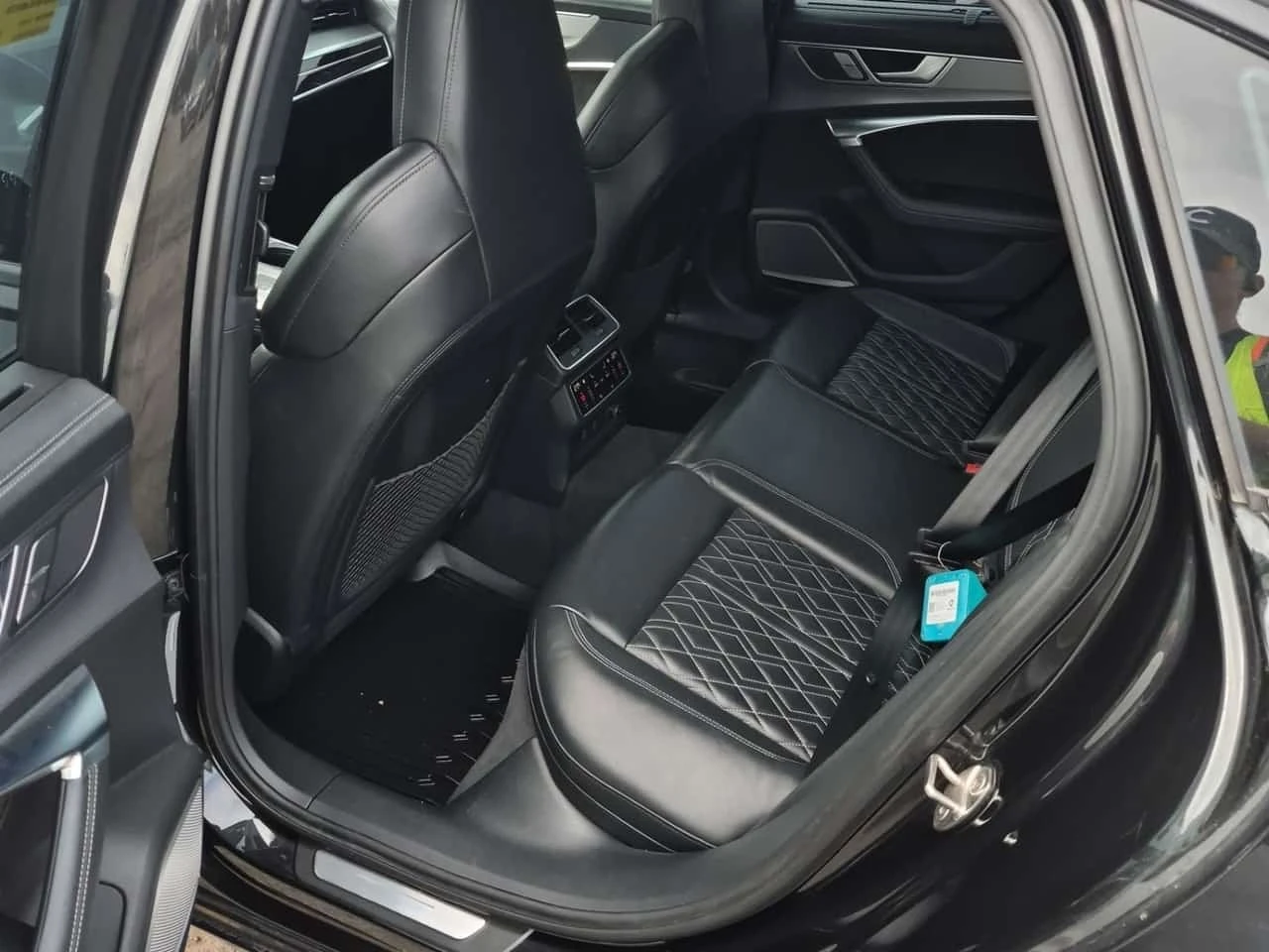Audi S6 * 2.9 TFSI QUATTRO * CARFAX * ����������� | Mobile.bg � ����������� 12